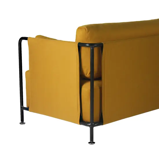 Диван триместен АРДА UNO 03 - снимка на лявата страна на дивана отблизо