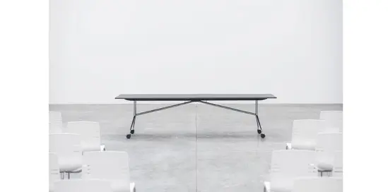 Маса сгъваема заседателна PIEGO-снимка отпред