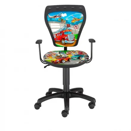 Детски стол Cars- черен полипропилен, колички