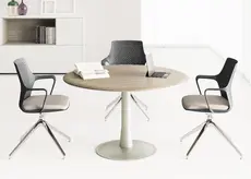 Заседателна маса IULIO 02- с кръгла заседателна маса