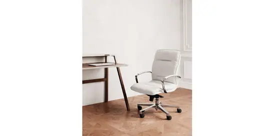 Работен стол FORMEN- в офис