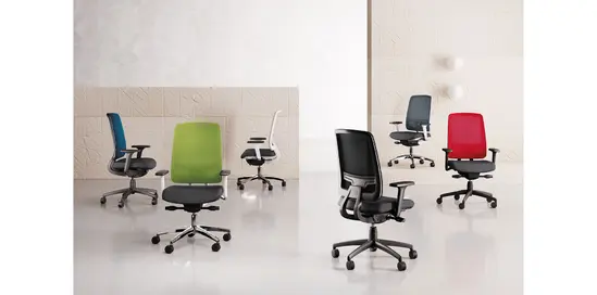 Работен стол OSCAR- снимани в офис