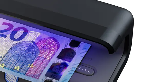 Детектор за фалшиви банкноти Safescan 75- UV светлина