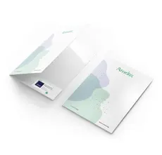 Папки фирмени с джоб 500 броя