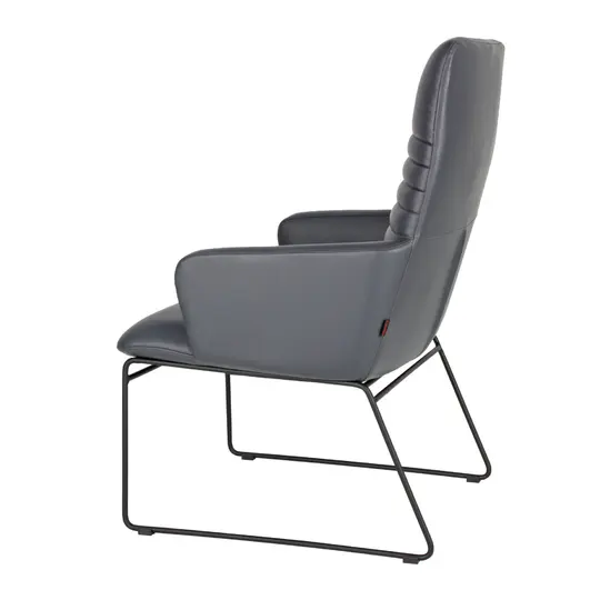 Посетителски стол РУСЧУК VNT 05- избор на цвят и дамаска