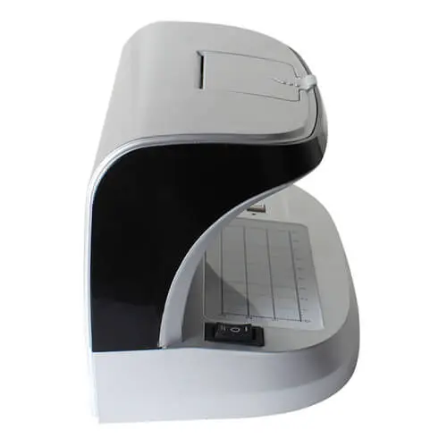 Сниман отстрани