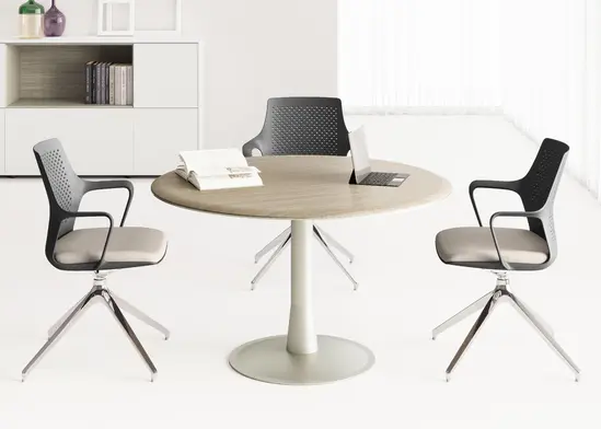 Заседателна маса IULIO 02- с кръгла заседателна маса